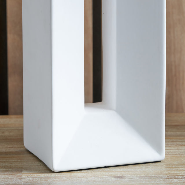 Renga White Ceramic Tall Table Lamp